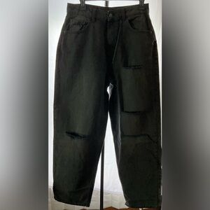 PrettyLittleThing Black Straight Leg Jeans